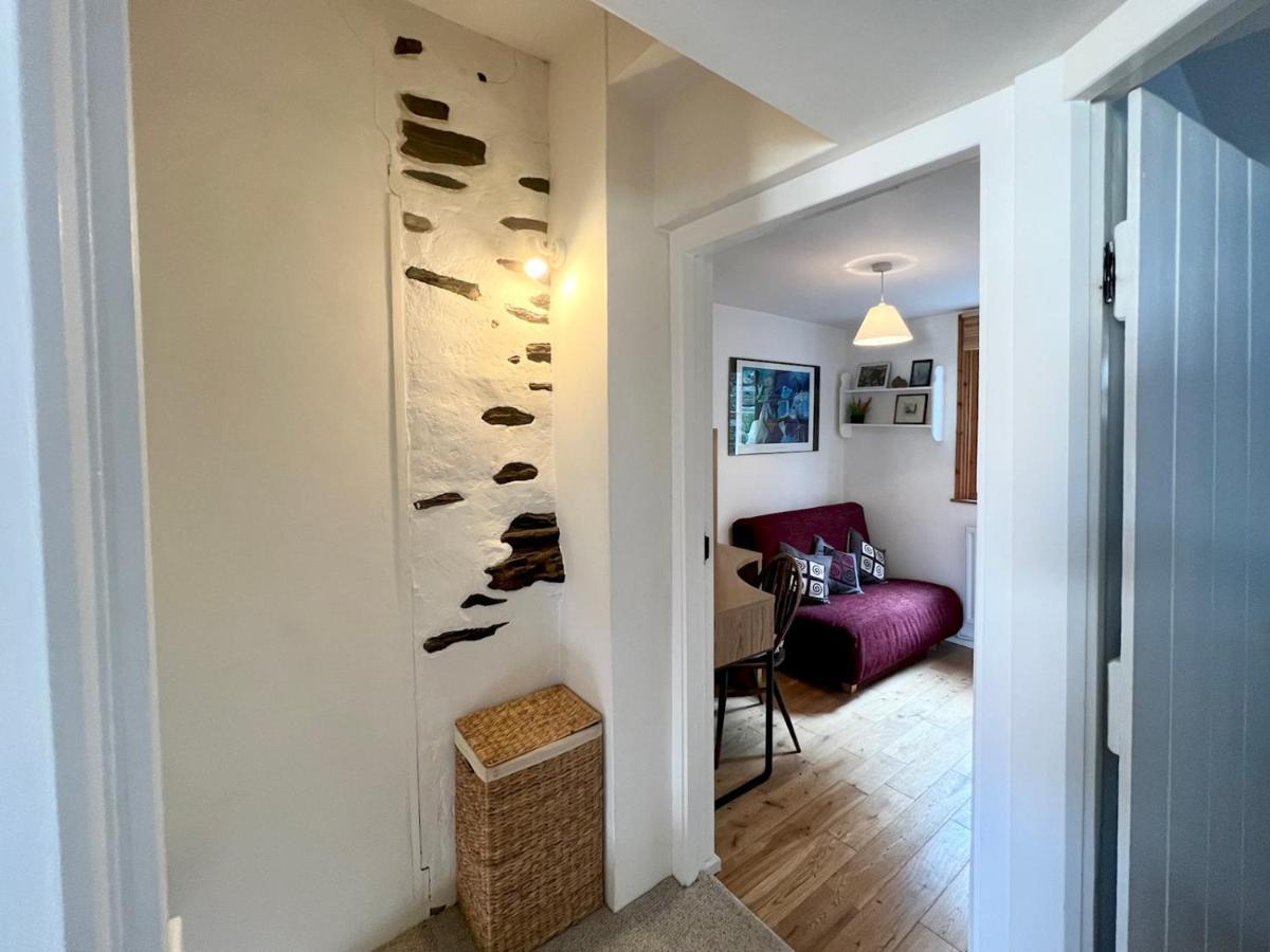 Pass The Keys 64 Church Street Characterful 2-Bed Cottage In The Heart Of Town Kingsbridge  Exteriér fotografie