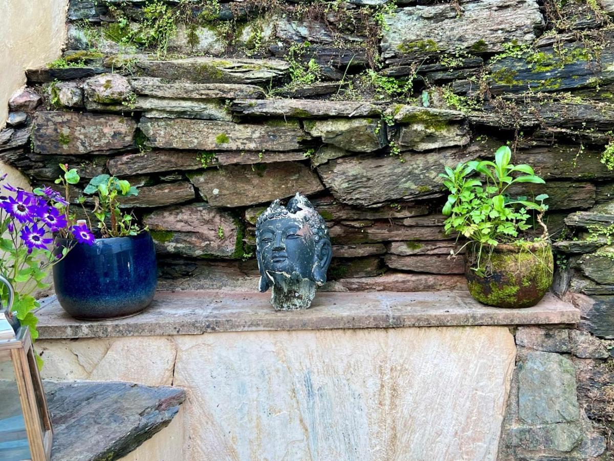Pass The Keys 64 Church Street Characterful 2-Bed Cottage In The Heart Of Town Kingsbridge  Exteriér fotografie